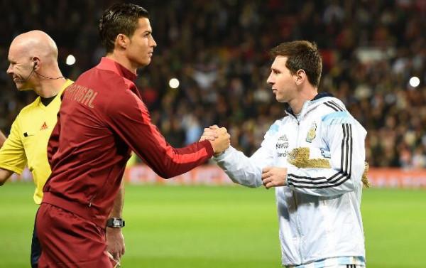 絕代雙驕,閃耀歐冠!小組賽平分秋色:C羅進球多,梅西評分高 絕代雙驕,閃耀歐冠!小組賽平分秋色:C羅進球多,梅西評分高