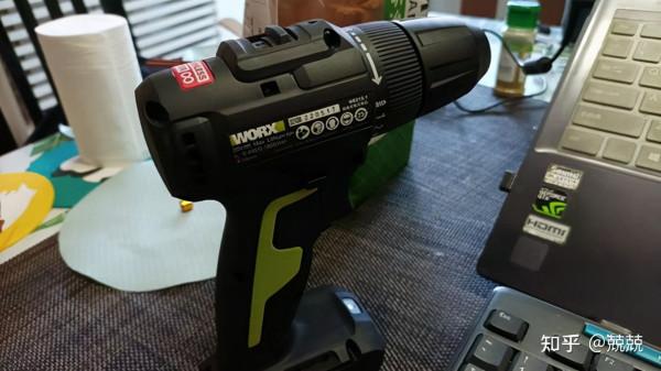 為什麼我會說你需要一個電鑽？方便好用的威克士WE212測評