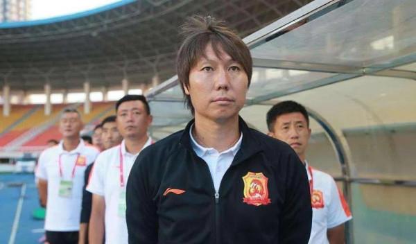 留洋巴西足球健力寶六小天鵝的傳奇故事 留洋巴西足球健力寶六小天鵝的傳奇故事