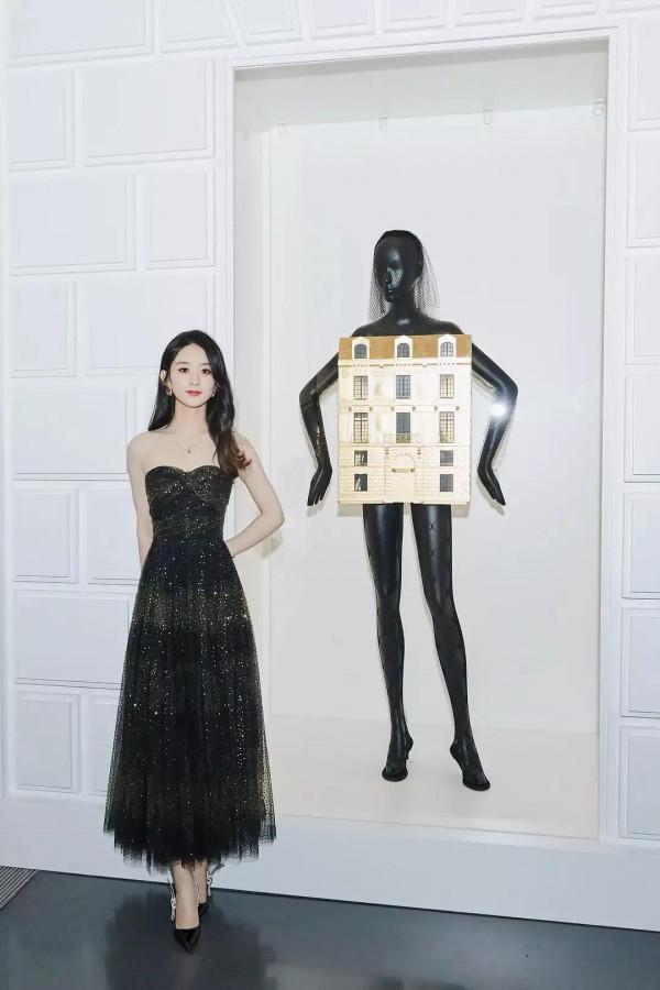 趙麗穎,不管現在有多麼艱辛,我們也要做個生活的舞者 趙麗穎,不管現在有多麼艱辛,我們也要做個生活的舞者