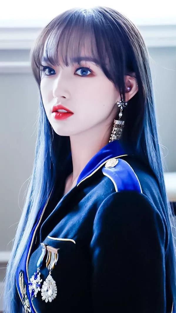 程瀟美照一冊，欣賞