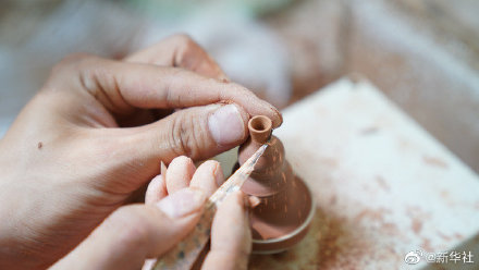 拇指陶藝裡的匠心 拇指陶藝裡的匠心