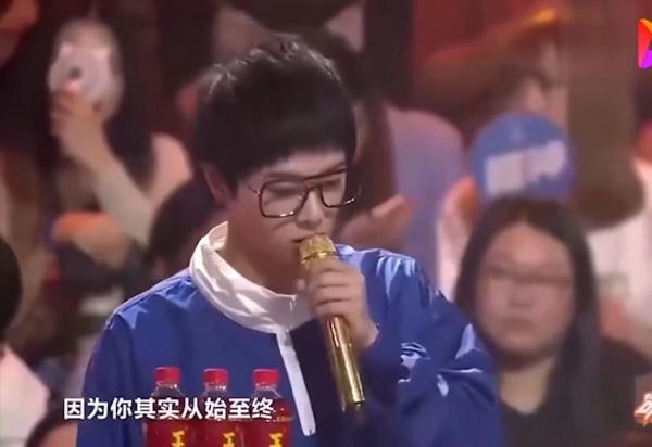 華晨宇點評毛不易和夏洛毆打“周杰倫”的用意是如出一轍嗎？