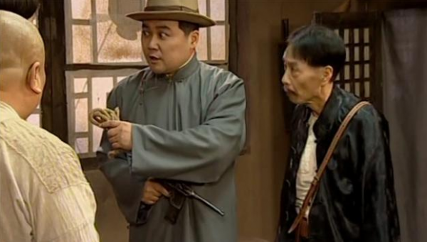 1960年,四川女校長隱藏15年,因一碗肉被捕,村民得知後怒斥:處決她 1960年,四川女校長隱藏15年,因一碗肉被捕,村民得知後怒斥:處決她