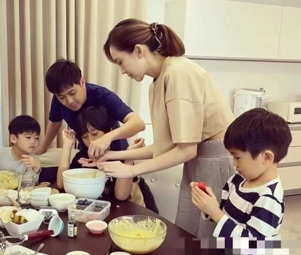 《爸爸去哪兒》12位男孩近況:軒軒進入國家隊,費曼被校園霸凌 《爸爸去哪兒》12位男孩近況:軒軒進入國家隊,費曼被校園霸凌