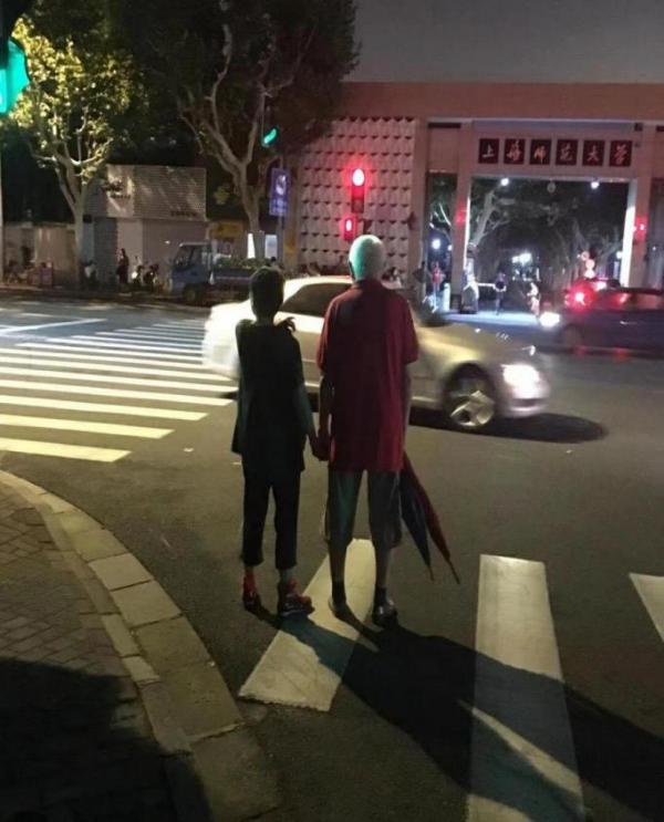 這位《茶花女》《悲慘世界》《基度山恩仇記》譯者，翻了一甲子，走了一整年