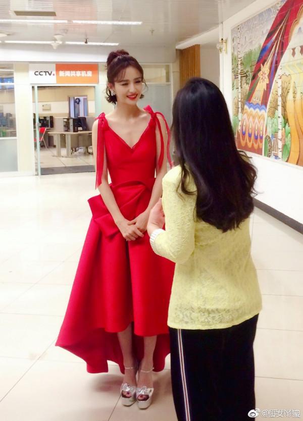 佟氏七寶車,麗日坐高閣,婭相兼尤美,粉紅女郎佟麗婭 佟氏七寶車,麗日坐高閣,婭相兼尤美,粉紅女郎佟麗婭