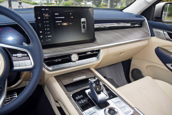 驚喜嗎？意外嗎？坦克500預售價33.5萬元起