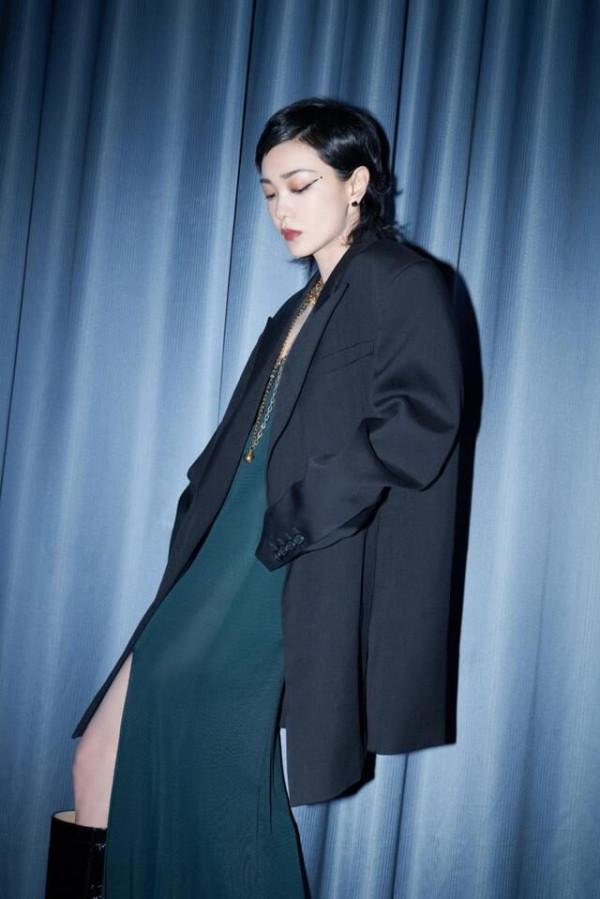 郭采潔的時尚看不懂，“叛逆”打扮走紅毯，是真時髦還是博眼球？