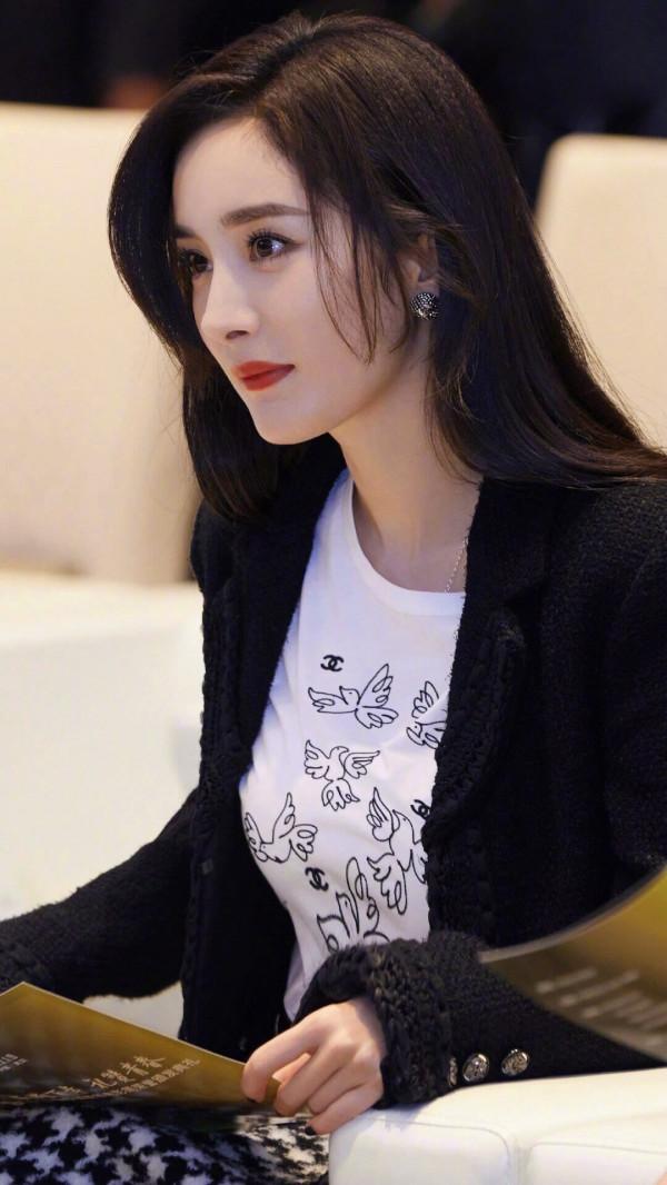 楊冪驚豔的造型，太美了