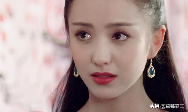 漢宮美人別硬演，這麼多年看下來，也就這8位稱得上“豔光四射”