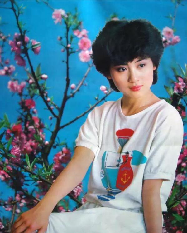 8位因病隱退的女星，各有各的苦衷，有的幸福美滿，有的至今未婚