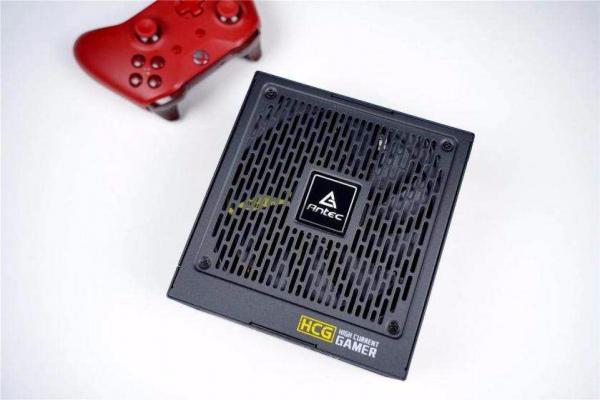 當英睿達P5遇到擁有專利的安鈦克DF700 FLUX機箱,新的篇章開始了 當英睿達P5遇到擁有專利的安鈦克DF700 FLUX機箱,新的篇章開始了