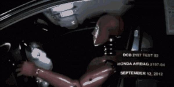 狙擊高田 美再對高田氣囊隱患展開調查涉及車輛3000萬 狙擊高田 美再對高田氣囊隱患展開調查涉及車輛3000萬