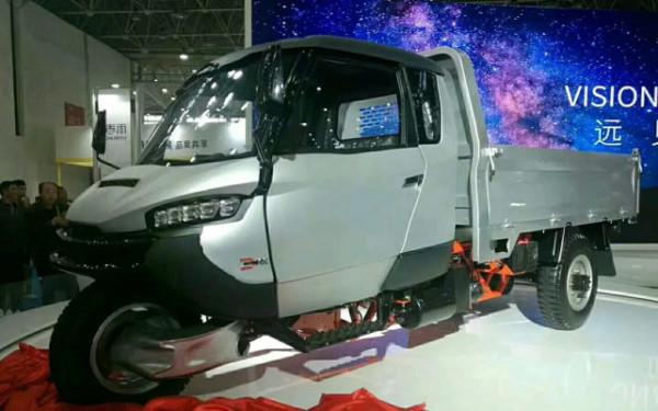 五徵研發&OpenCurlyDoubleQuote;蘭博基尼&rdquo;三輪車！帶敞篷版出口15個國家，農民搶著買