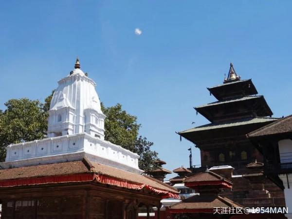 東歐尼泊爾俄羅斯土耳其希臘……退休後，陪你走過山高水長