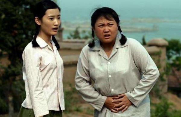 藏得夠深！別看他是《父母愛情》裡灰頭土臉的農民，其實是個幹部