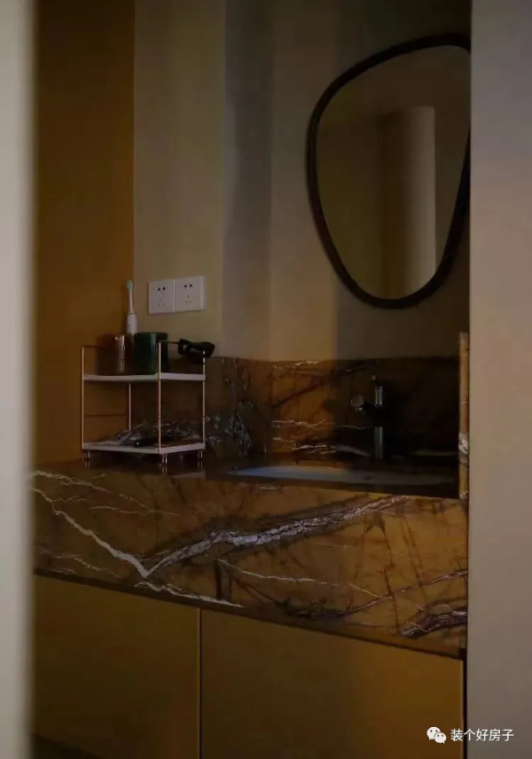 前新聞主播花58W把婚房砸了!4個櫃子拯救全屋bug、連過道都超牛X 前新聞主播花58W把婚房砸了!4個櫃子拯救全屋bug、連過道都超牛X