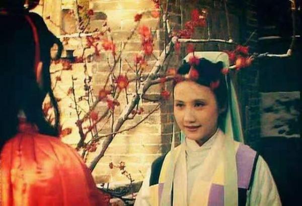 討好賈母，親近寶玉；連李紈都討厭的妙玉，究竟是怎樣的人？