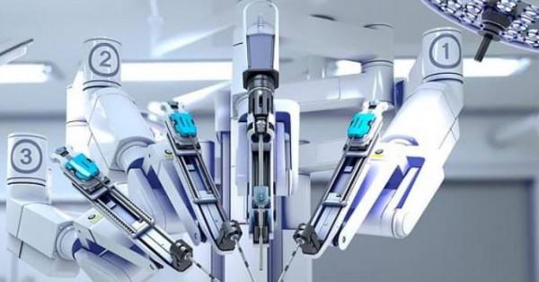 一臺裝置要價2500萬，美企佔據中國市場，國產手術機器人打破僵局