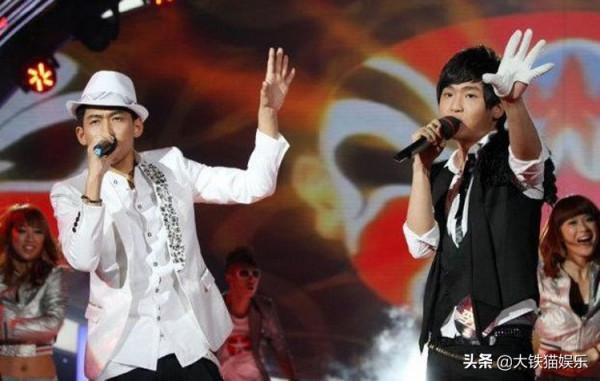 六屆快男冠軍今昔對比:有人改名難改運,有人變臉認不出,差距大 六屆快男冠軍今昔對比:有人改名難改運,有人變臉認不出,差距大