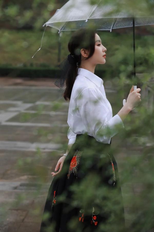 劉詩詩的氛圍感，可以學嗎？