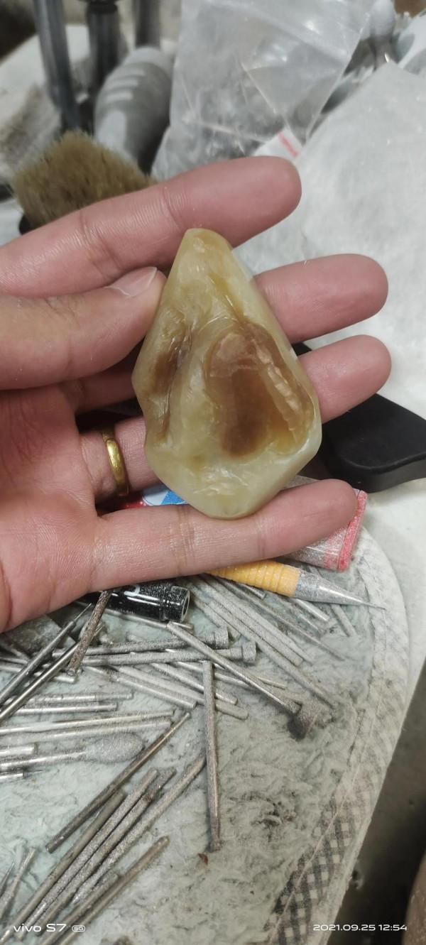 和田玉且末糖白,富甲天下 和田玉且末糖白,富甲天下