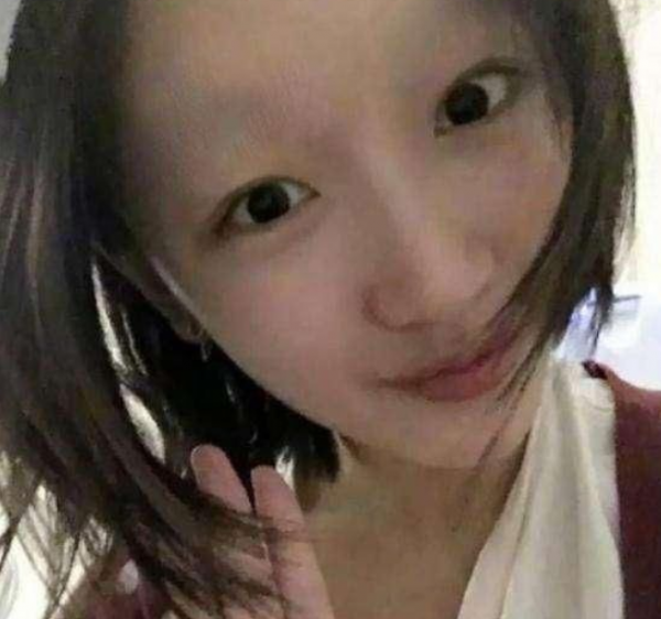 “精緻”美女秒變“人皮面具”楊超越丟掉眉毛,簡直太嚇人了 “精緻”美女秒變“人皮面具”楊超越丟掉眉毛,簡直太嚇人了