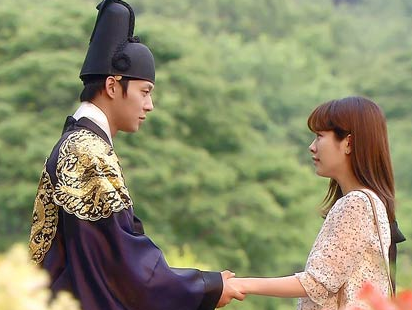 《屋塔房王世子》10年後,2人退圈,1人離婚,2女主年近40未婚 《屋塔房王世子》10年後,2人退圈,1人離婚,2女主年近40未婚