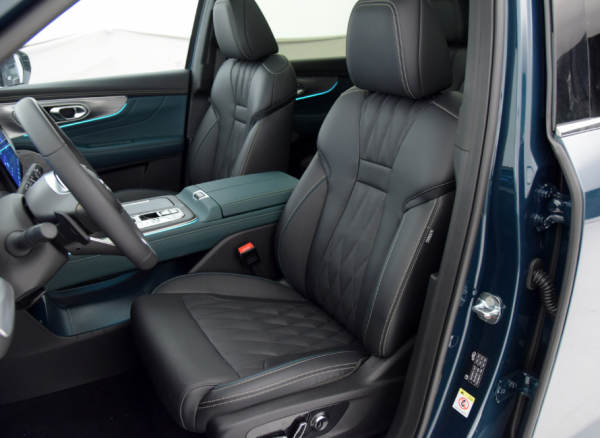 全家出行無壓力！風光ix7對比傳祺GS8誰更值得買？