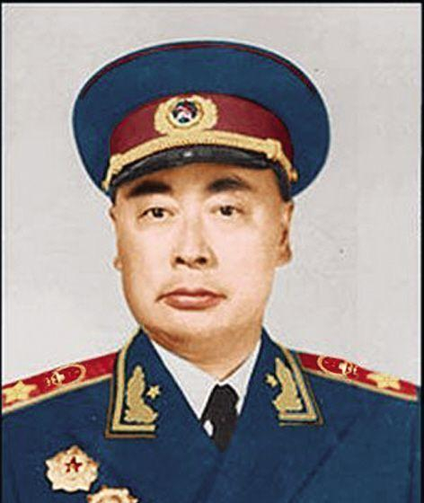 陳毅元帥在我軍的地位有多高？他都擔任過哪些軍職呢？