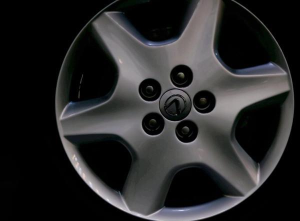 老車翻新:修復2005年凌志LS430,V8自吸大排量,一代神話再復活 老車翻新:修復2005年凌志LS430,V8自吸大排量,一代神話再復活