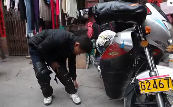 騎摩托橫跨4省全程1350公里回家過年是什麼感覺，這紀錄片告訴你