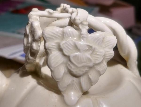 古瓷器鑑定討論帖:北宋定窯瓜式提樑壺辨識 古瓷器鑑定討論帖:北宋定窯瓜式提樑壺辨識