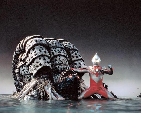 超激鬥夢境剛公測就和奧特曼聯動？這次輪到你變成光，拯救迪迦了