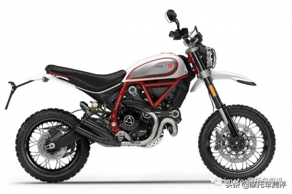最適合高個子的10款摩托車 最適合高個子的10款摩托車