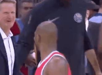 盤點：NBA歷史十大運球大師，庫裡只能排最後，艾弗森人球合一