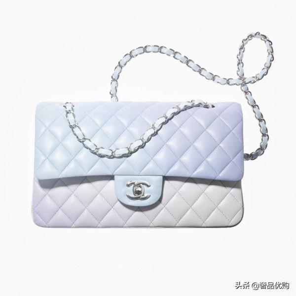 CHANEL新包 | 雲朵色系包包:水藍與淺紫色漸變 CHANEL新包 | 雲朵色系包包:水藍與淺紫色漸變