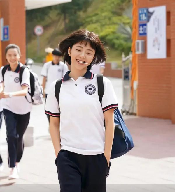 女星校服造型難駕馭？有人32歲仍像高中生，有人像媽偷穿女兒衣服