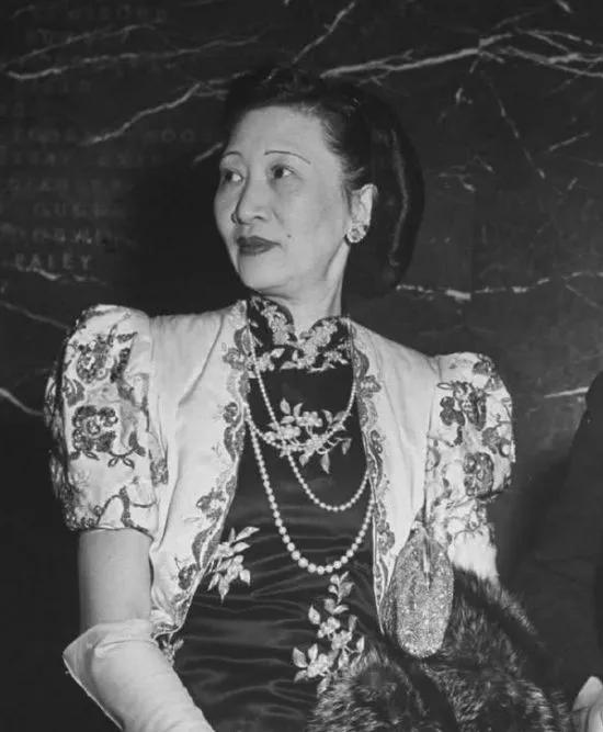 上海灘最後的名媛，也是復旦首屆校花：108歲仍擦香水穿高跟鞋