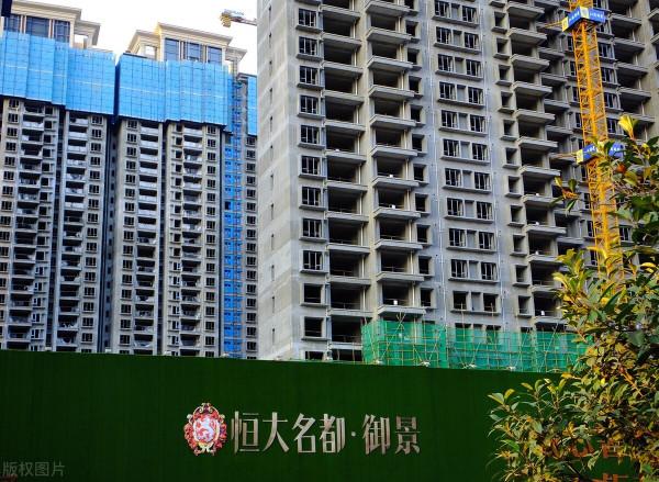 市值蒸發6000億,國產車企花掉474億,卻造不出一臺量產車 市值蒸發6000億,國產車企花掉474億,卻造不出一臺量產車