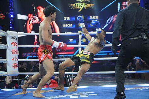 搏擊名將方便終於承認黑哨：輸給杜姆貝卻被判贏，是人生一大汙點