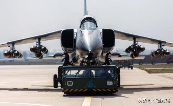 罕見引起海空軍爭執,多次墜毀的殲轟-7,為何還能生產280多架? 罕見引起海空軍爭執,多次墜毀的殲轟-7,為何還能生產280多架?