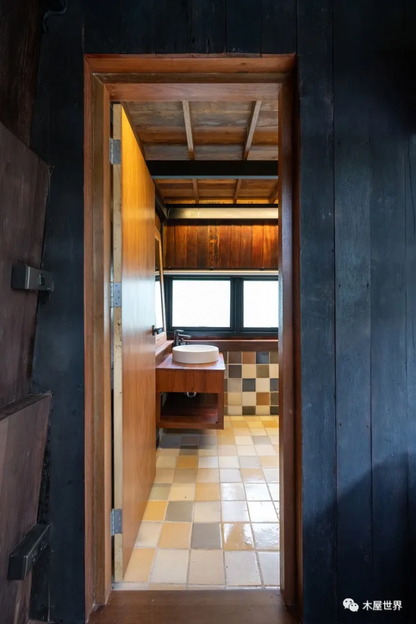 理想主義風，清邁“木與山”小屋宅