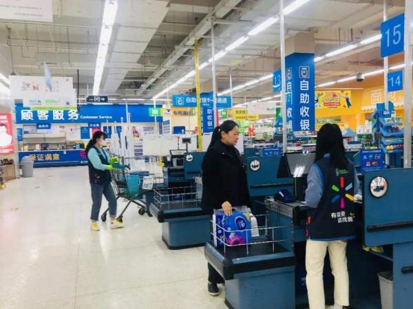 美國超市下架新疆產品，外來者如此猖狂，吃中國飯還要砸中國碗