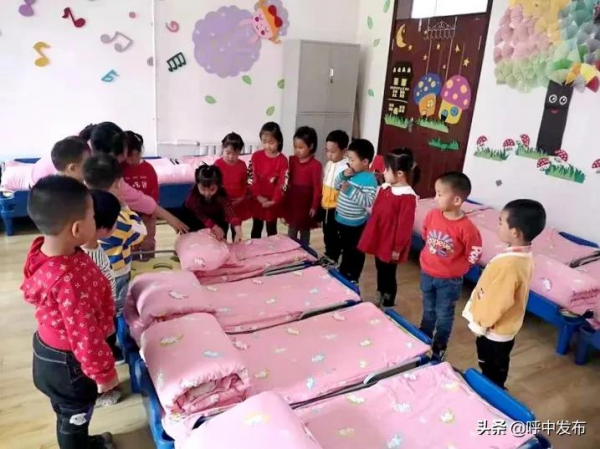 呼中區第一小學與第二幼兒園聯合開展幼小銜接活動 呼中區第一小學與第二幼兒園聯合開展幼小銜接活動