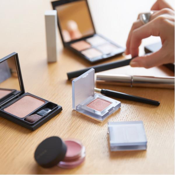 日本太太:日常化妝,是成年人的“體面” 日本太太:日常化妝,是成年人的“體面”