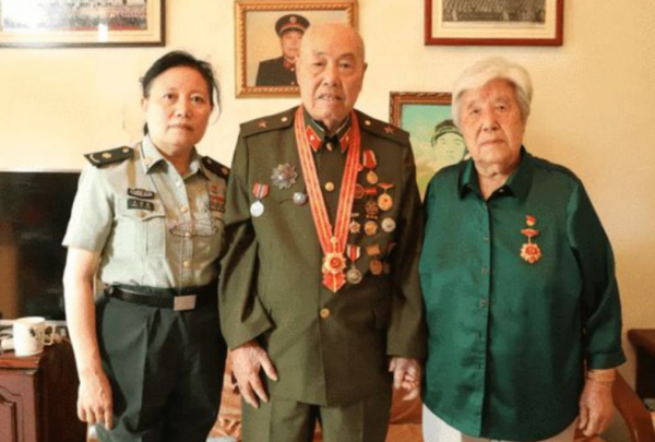 2021年授勳,中央下令將河北老兵抬進人民大會堂,他有何特殊身份 2021年授勳,中央下令將河北老兵抬進人民大會堂,他有何特殊身份
