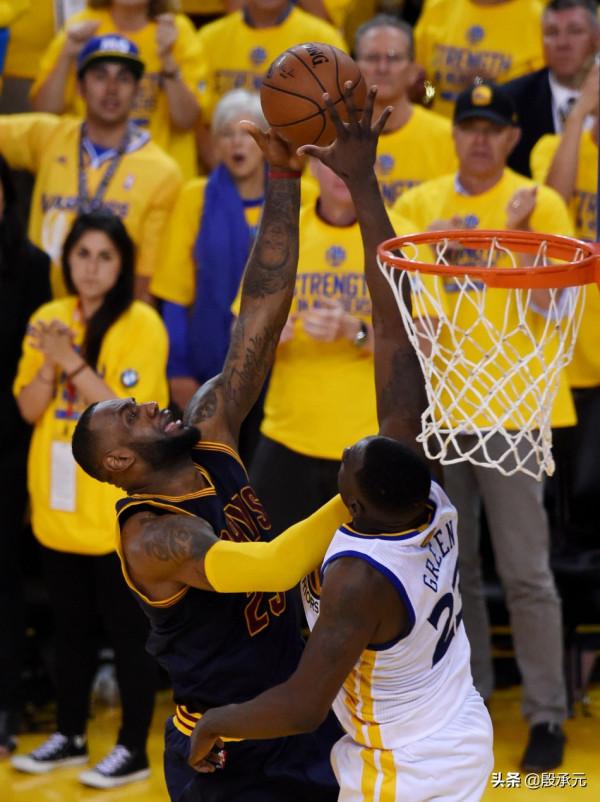 詹姆斯6次入選最佳防守陣容,在現役球員中是什麼水平? 詹姆斯6次入選最佳防守陣容,在現役球員中是什麼水平?