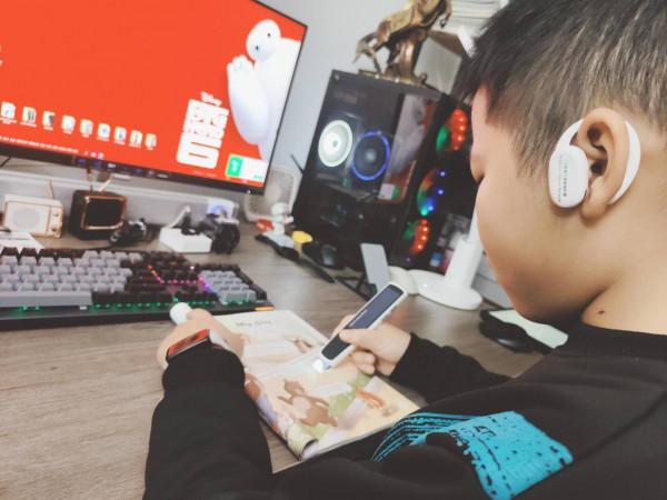 AI智慧輔助，阿爾法蛋AI詞典筆上手體驗，知識加倍增長